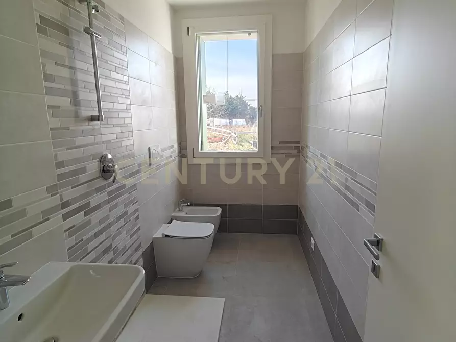 Immagine 13 di Trilocale in vendita  in Via Toffanelle Nuove a Verona