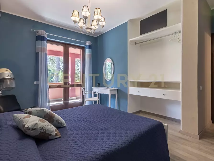 Immagine 18 di Villa in vendita  in Via dei Pioppi 57 a Quartu Sant'elena