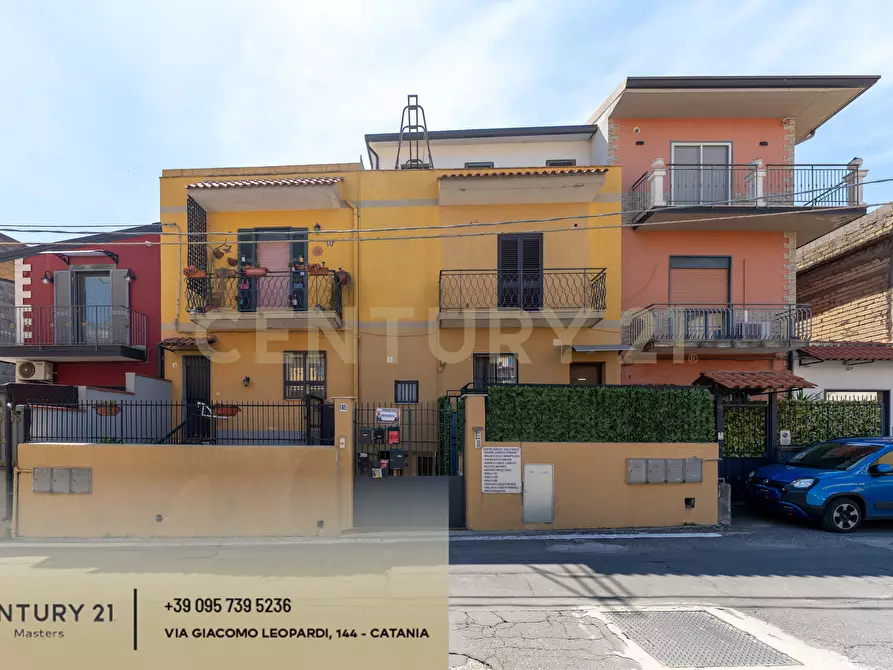 Immagine 52 di Quadrilocale in vendita  in Stradale Cravone 105 a Catania