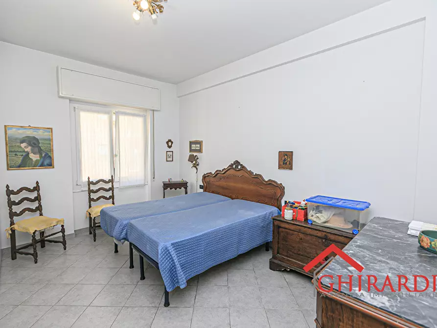 Immagine 12 di Bilocale in vendita  in VIA GINO CAPPONI 11 a Genova