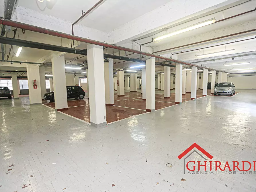 Immagine 1 di Garage in affitto  in Via Ruggero Leoncavallo 18R a Genova