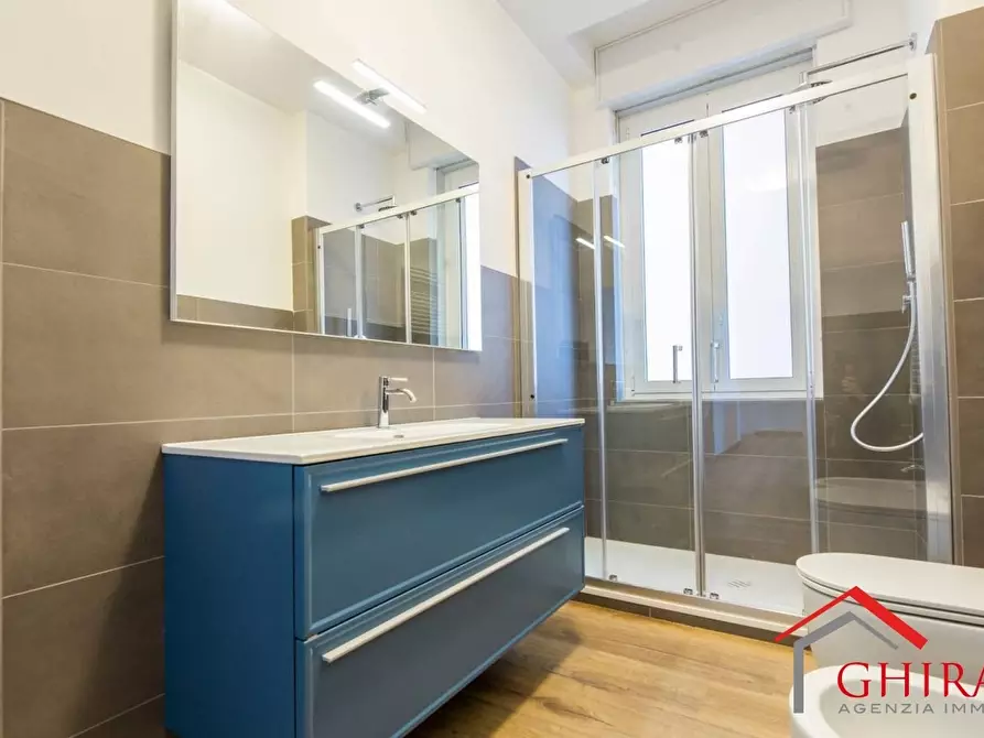 Immagine 23 di Quadrilocale in vendita  in Corso Andrea Podestà 8 a Genova