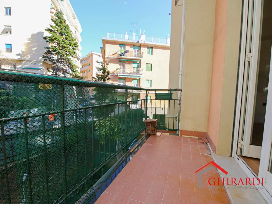 Immagine 27 di Bilocale in vendita  in VIA MURTOLA 62 a Genova