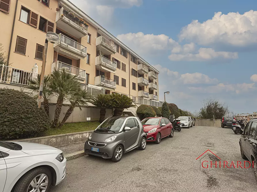 Immagine 27 di Bilocale in affitto  in VIALE VILLA GAVOTTI 43 a Genova