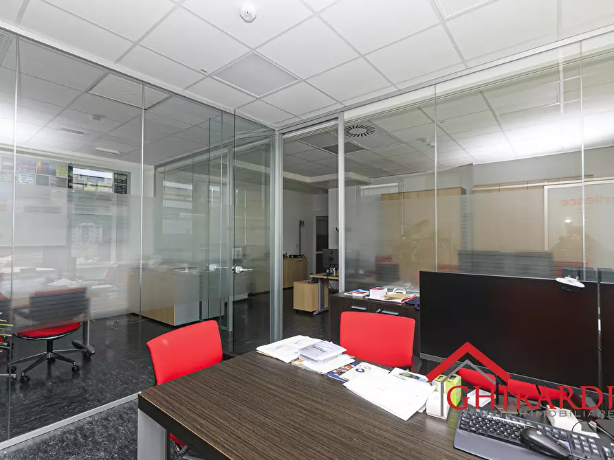 Immagine 12 di Ufficio in vendita  in Via delle Nuove Tecnologie Enrico Albareto 21 a Genova