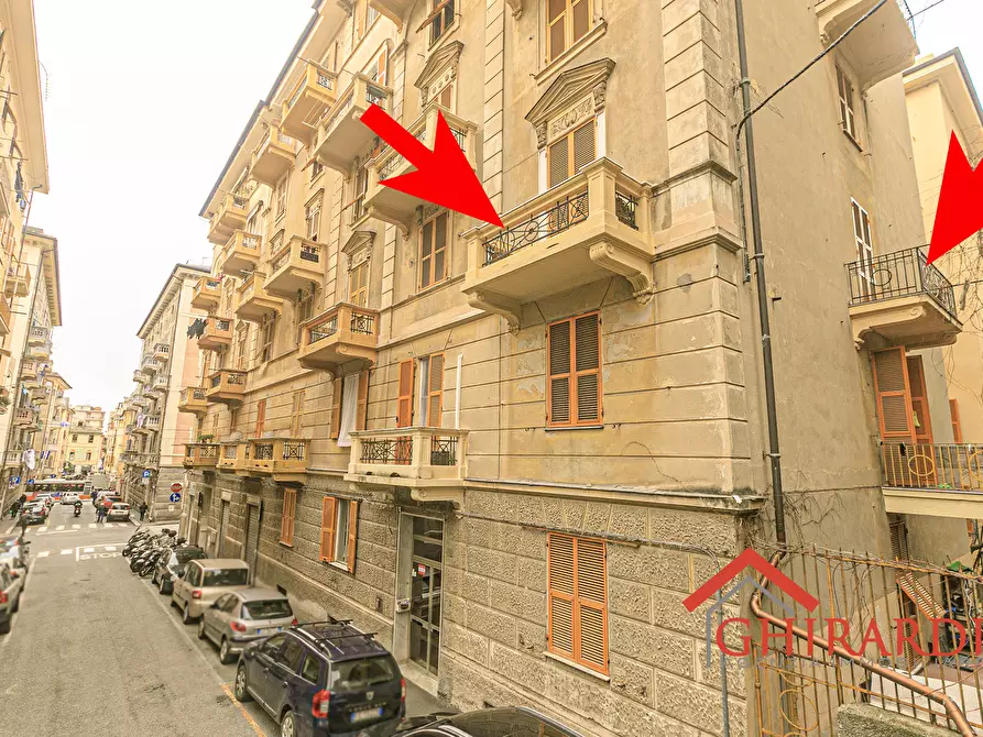 Immagine 1 di Quadrilocale in vendita  in VIA C. CORRADI 11 a Genova