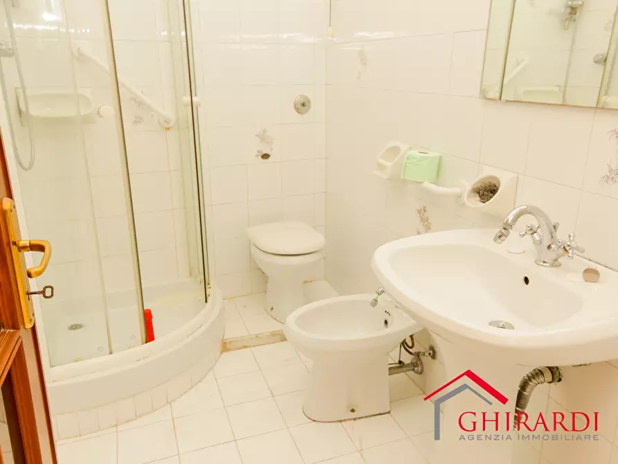 Immagine 20 di Trilocale in vendita  in VIA F. RAVASCHIO 17 a Genova