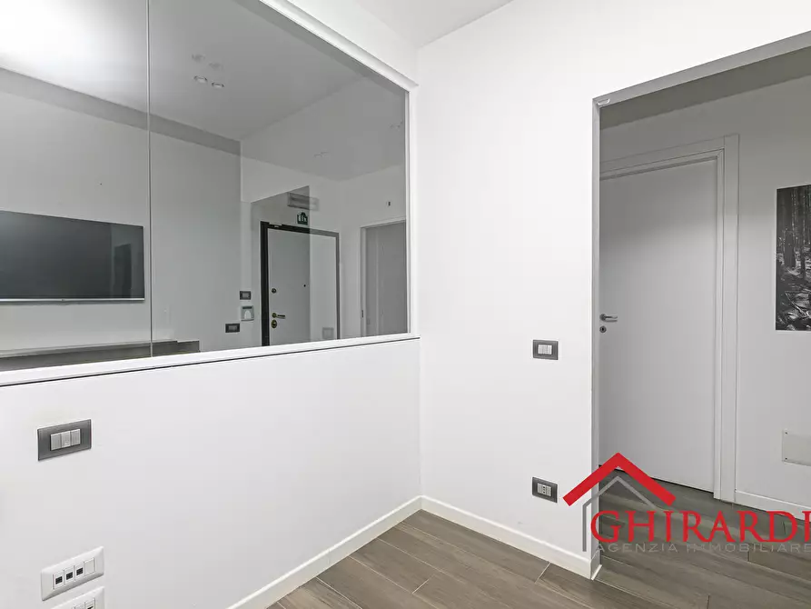 Immagine 9 di Ufficio in affitto  in Via Ciro Menotti 51 a Genova