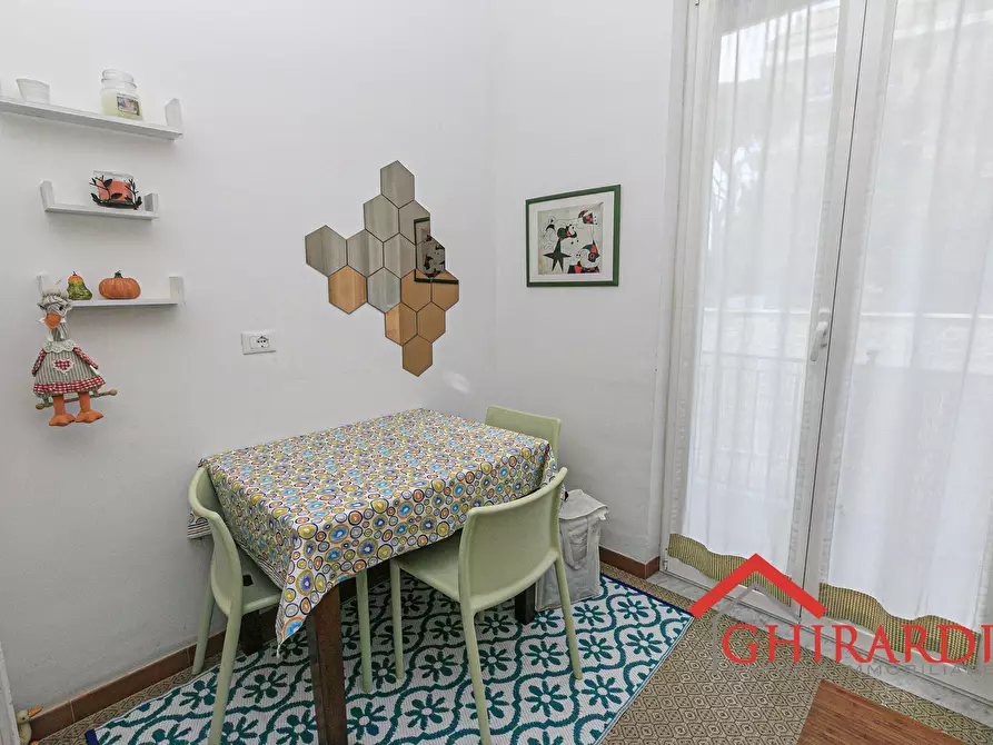 Immagine 11 di Bilocale in affitto  in VIA GIULIO TANINI 47F a Genova