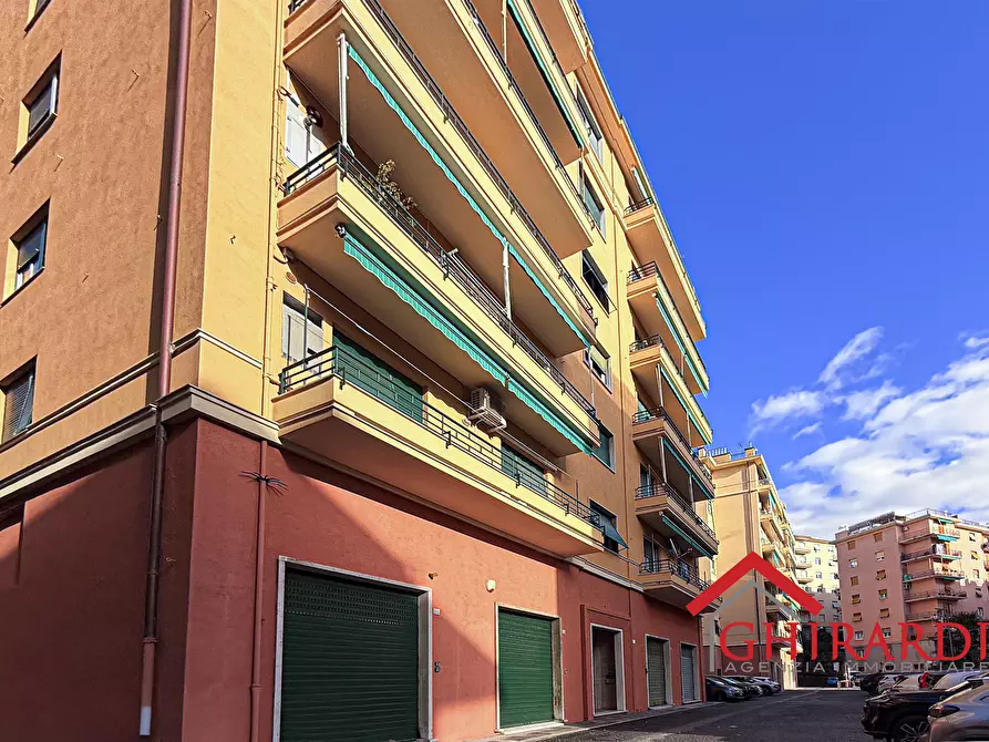 Immagine 16 di Trilocale in vendita  in VIA GIAN PIETRO SERY 14A a Genova