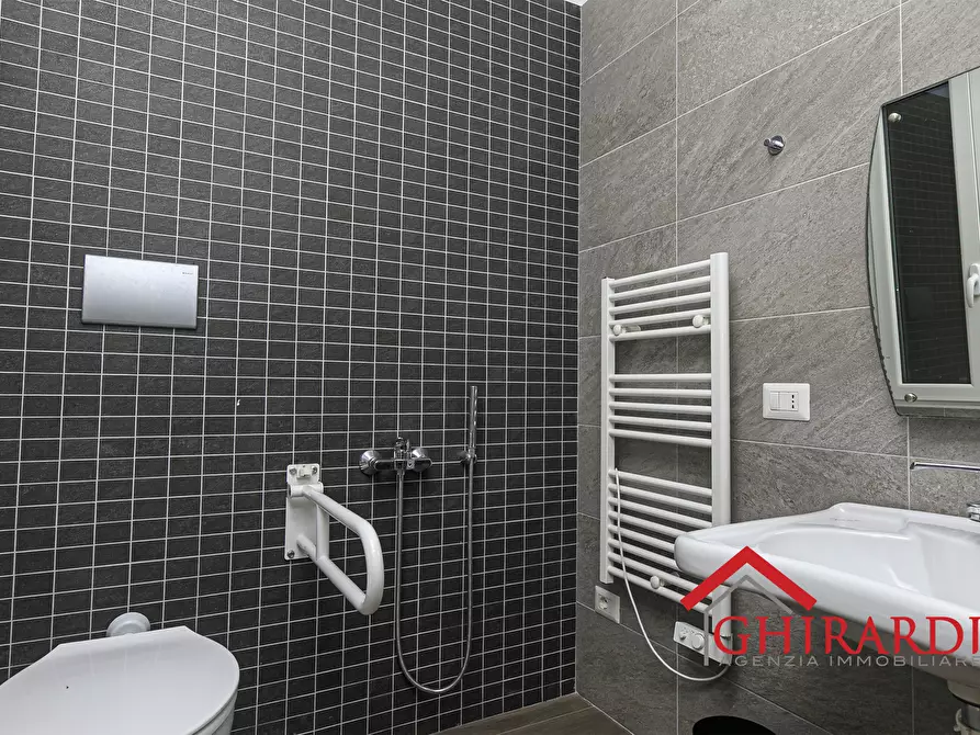 Immagine 21 di Ufficio in affitto  in Via Ciro Menotti 51 a Genova