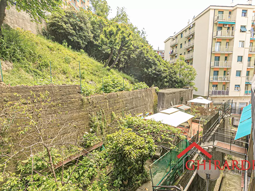 Immagine 29 di Trilocale in vendita  in VIA DONAVER 23 a Genova