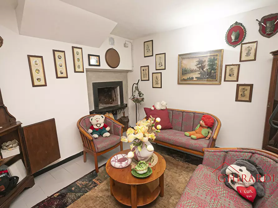 Immagine 4 di Villa in vendita  in VIA PECORILE a Celle Ligure