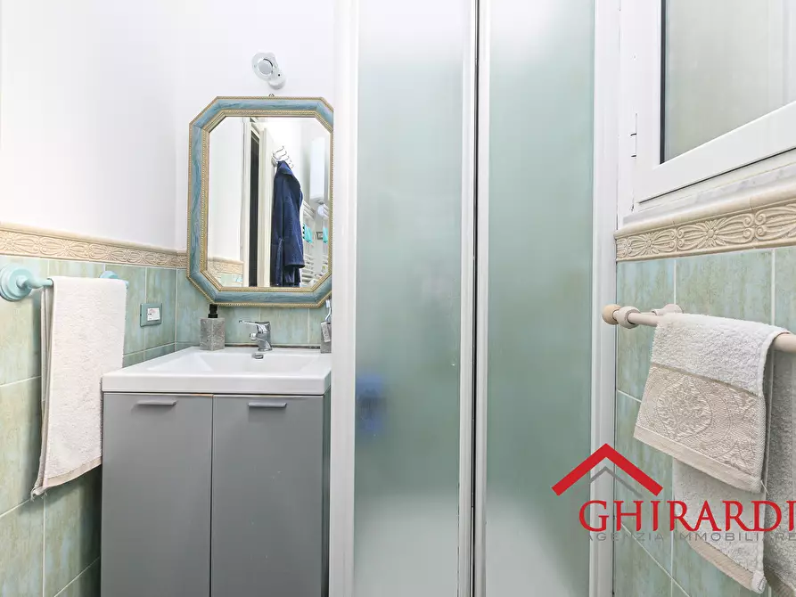 Immagine 18 di Bilocale in vendita  in Via Guglielmo Oberdan a Genova