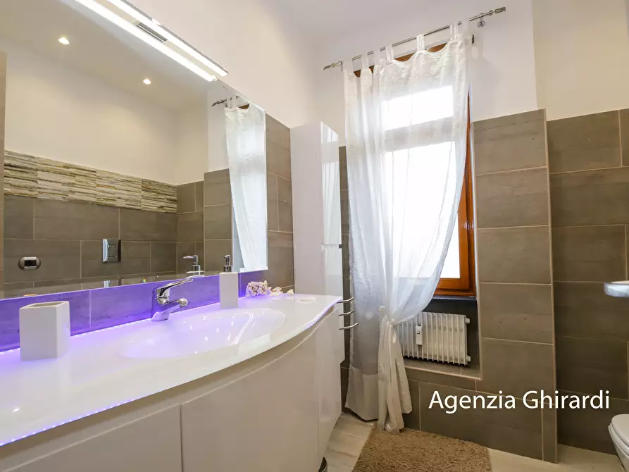 Immagine 24 di Quadrilocale in affitto  in Via Briscata 28 a Genova