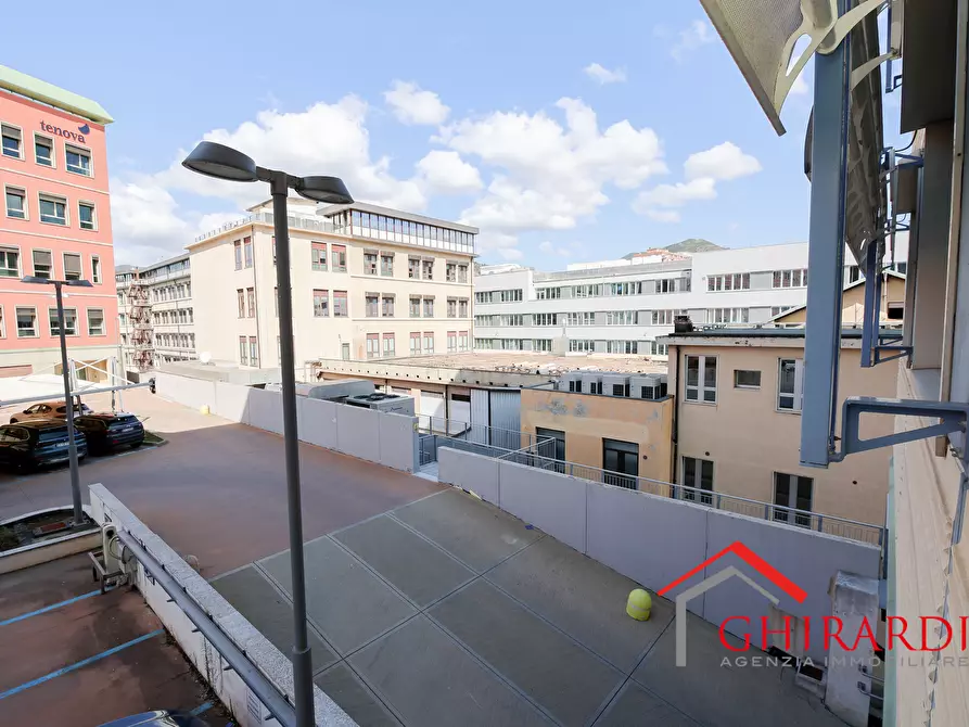Immagine 28 di Ufficio in vendita  in VIA E. ALBARETO 21 a Genova