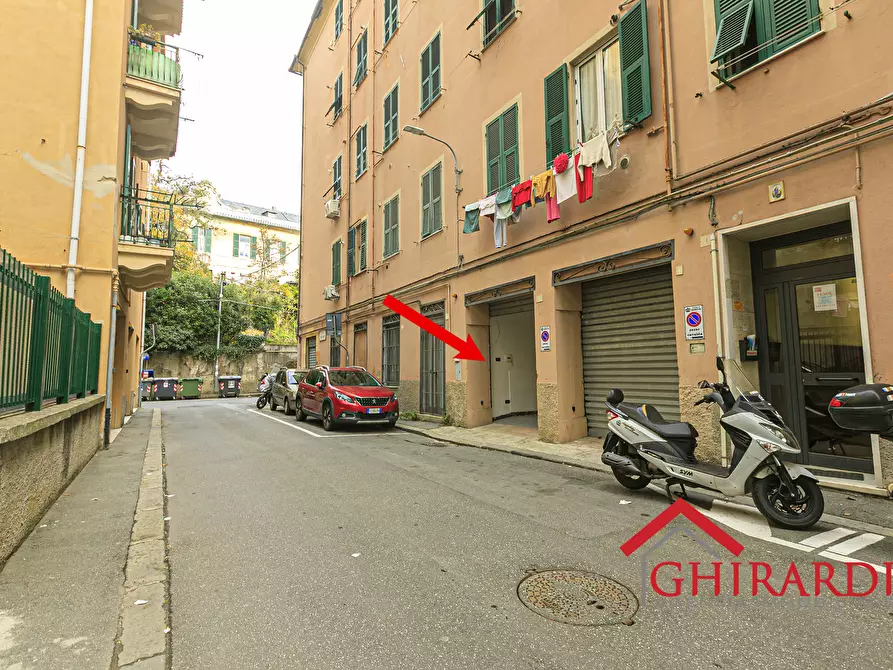 Immagine 10 di Garage in vendita  in VIA MONFALCONE 1A a Genova
