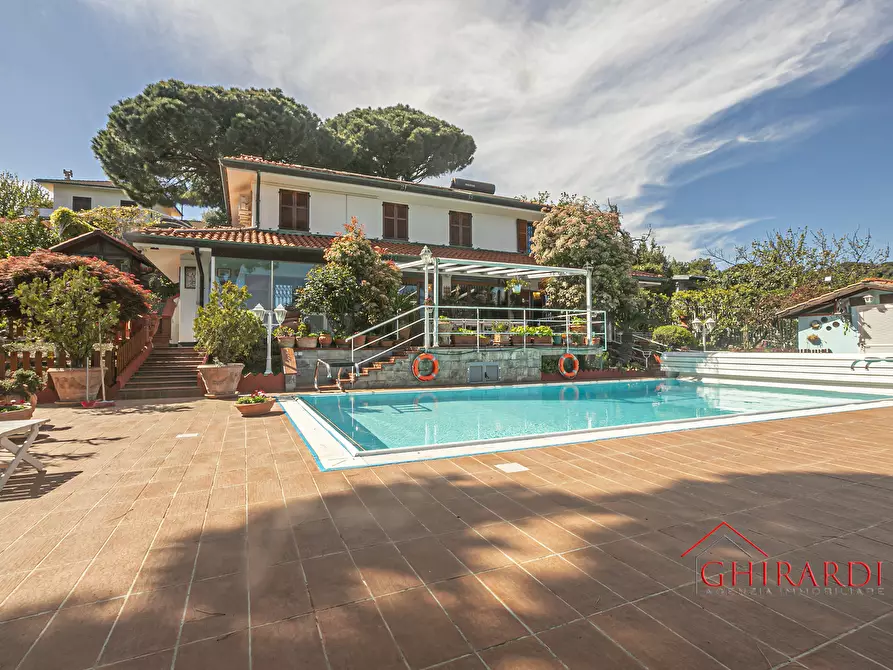 Immagine 59 di Villa in vendita  in VIA PECORILE a Celle Ligure