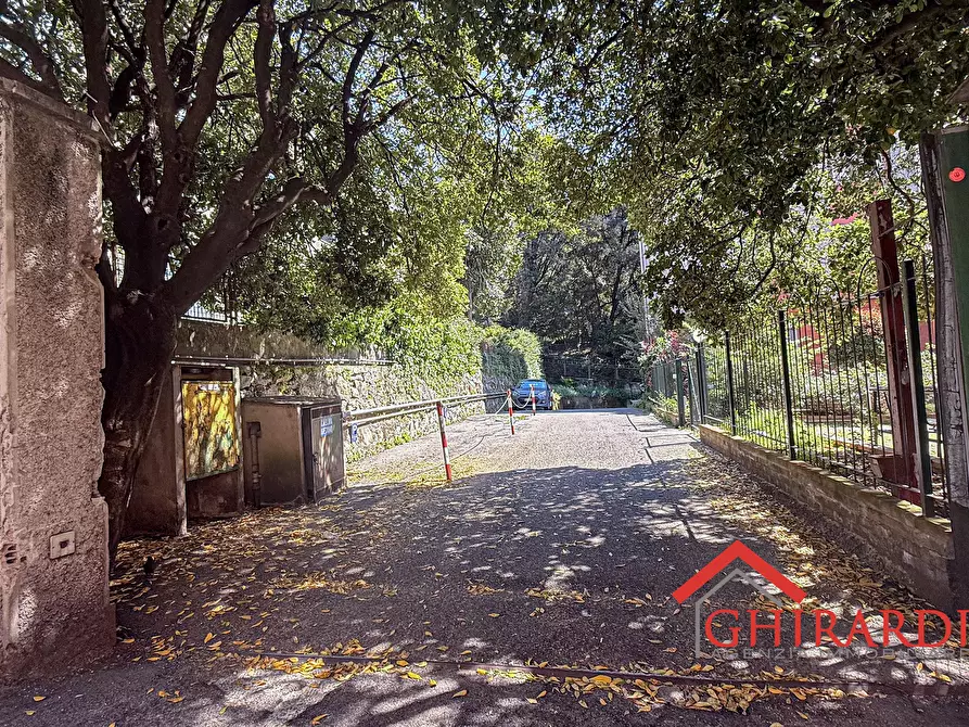 Immagine 6 di Garage in vendita  in Via San Tomaso d'Aquino a Genova