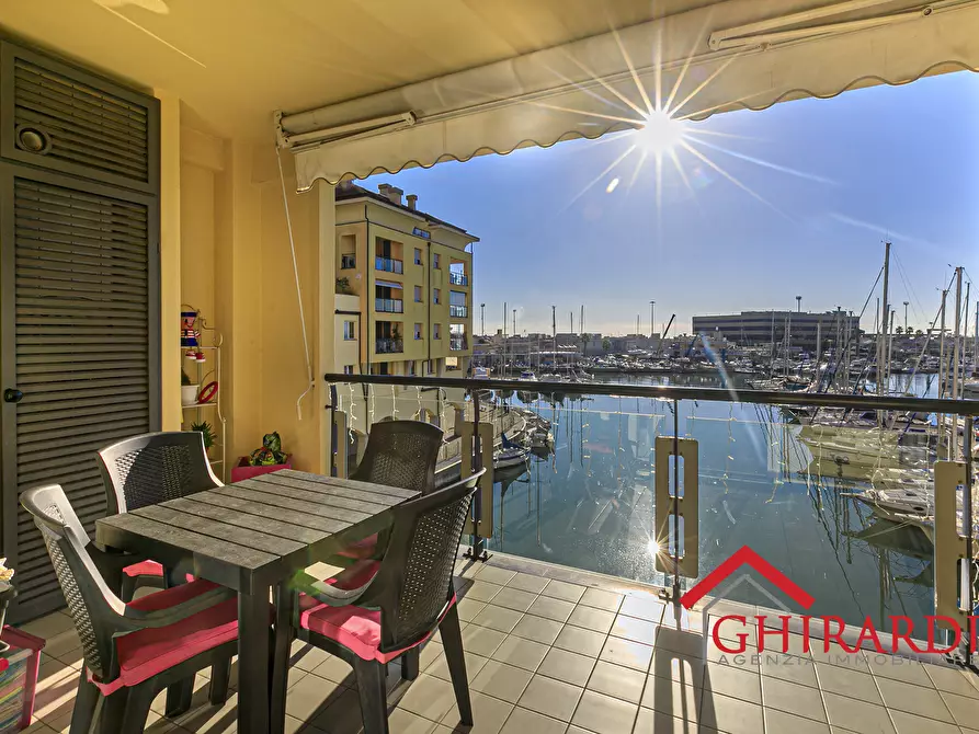 Immagine 1 di Trilocale in vendita  in VIA CIBRARIO SC B 33 a Genova