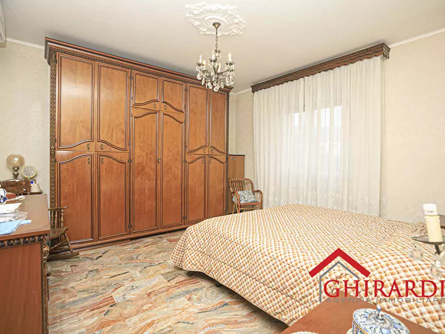 Immagine 15 di Quadrilocale in vendita  in VIA PAOLO TOSCANELLI 50 a Genova