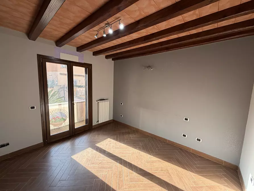 Immagine 31 di Villa in vendita  in Via Dora Baltea a Ardea