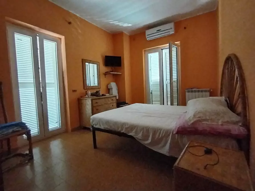 Immagine 8 di Casa bifamiliare in vendita  in Via Mentana 9 a Nettuno