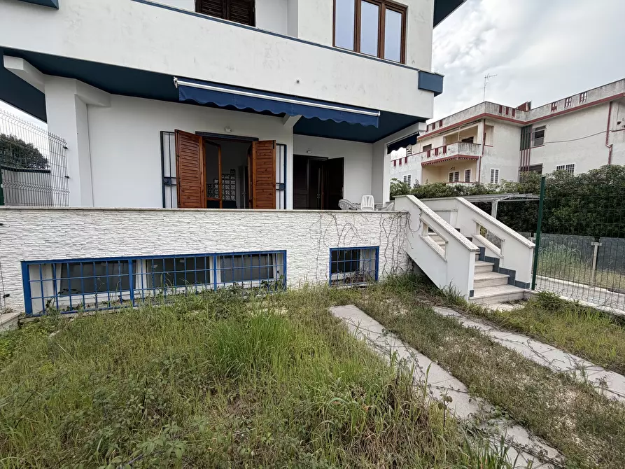 Immagine 2 di Casa indipendente in vendita  in Viale stella Marina 127 a Anzio