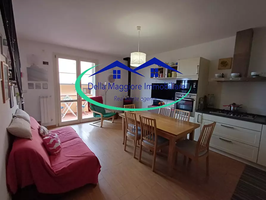 Immagine 4 di Casa bifamiliare in vendita  in sassogrosso a Rosignano Marittimo