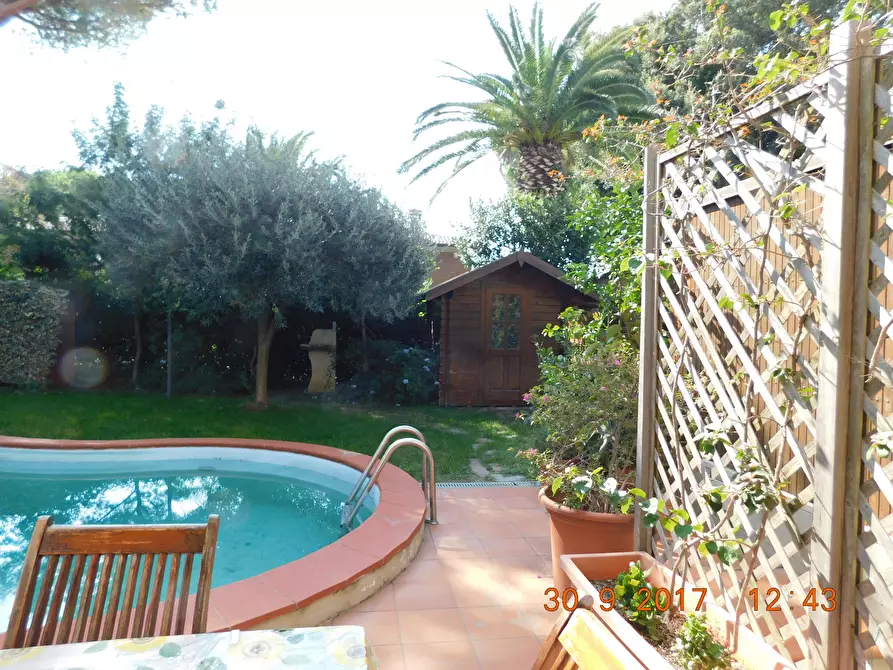 Immagine 33 di Casa bifamiliare in vendita  a Livorno