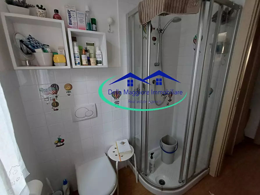 Immagine 12 di Casa bifamiliare in vendita  in sassogrosso a Rosignano Marittimo