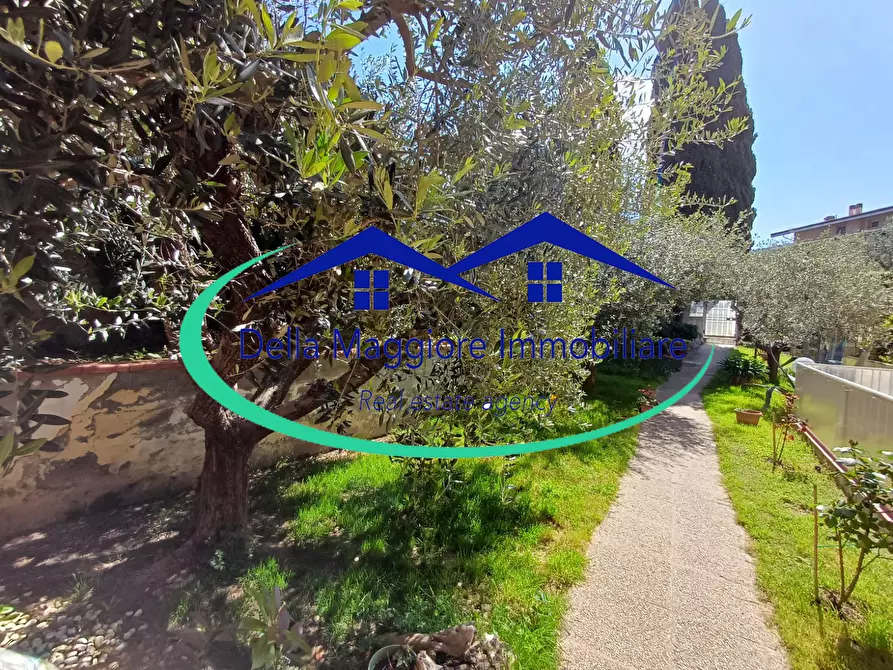 Immagine 42 di Casa bifamiliare in vendita  in piazza delle carrozze 3 a Livorno