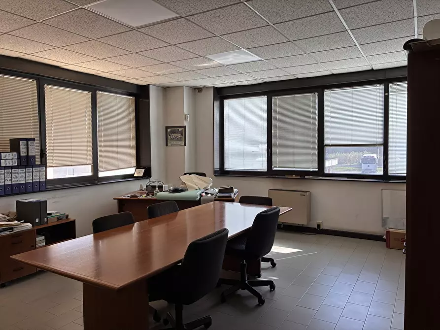 Immagine 17 di Attività artigianale in vendita  a Calestano