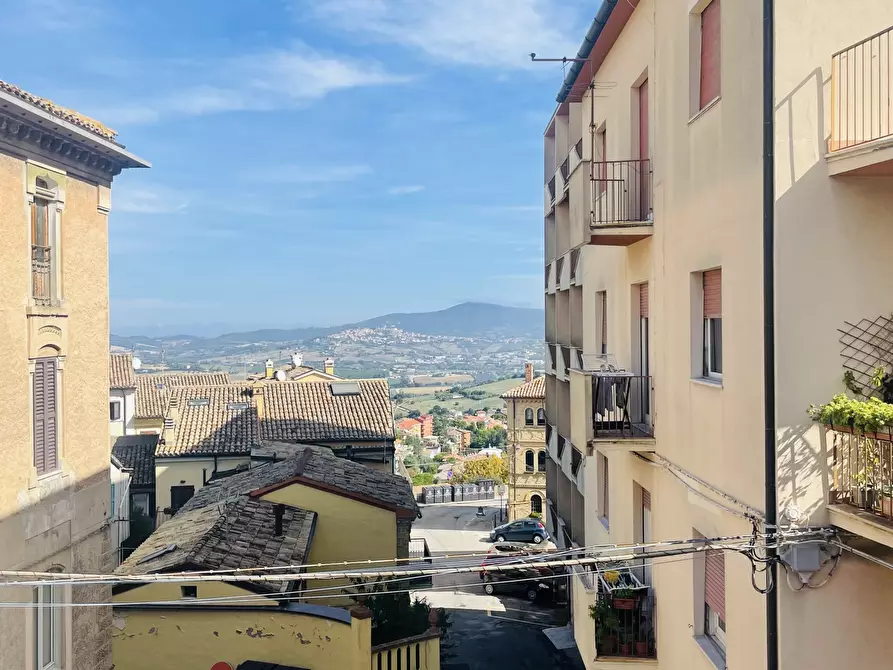 Immagine 15 di Villetta a schiera in vendita  in Via pompeiana a Osimo