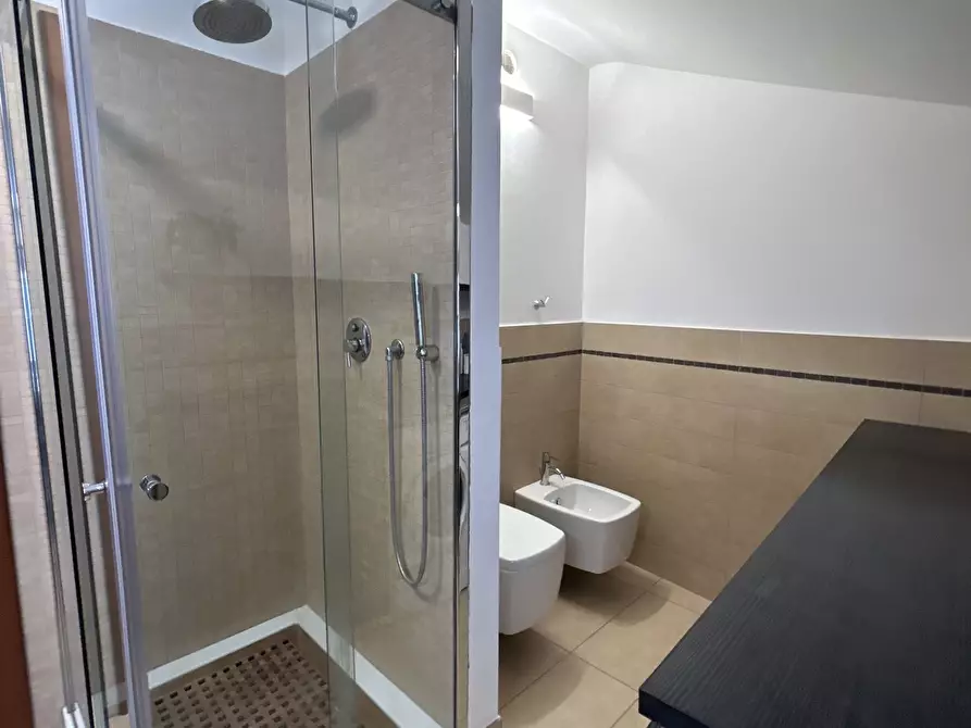 Immagine 19 di Bilocale in affitto  in Via Astagno a Ancona