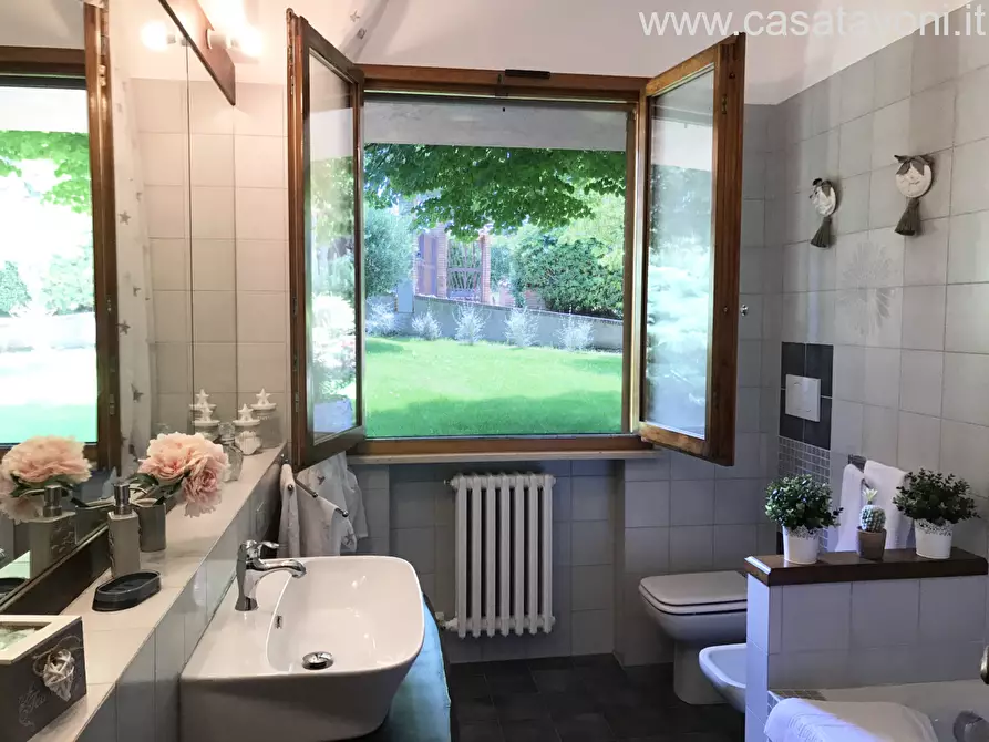 Immagine 47 di Porzione di casa in affitto  in BARCAGLIONE a Ancona