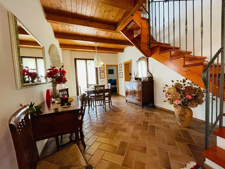 Immagine 29 di Rustico / casale in vendita  in morrovalle a Morrovalle