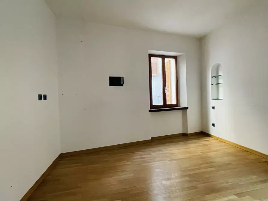 Immagine 11 di Bilocale in vendita  in via traffico a Ancona