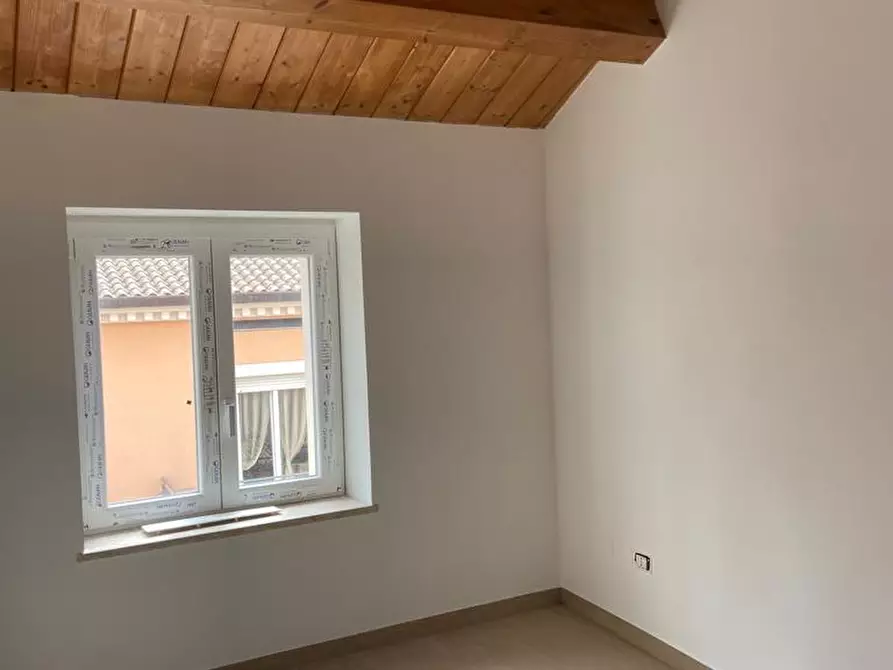 Immagine 4 di Bilocale in affitto  in via roncisvalle a Osimo