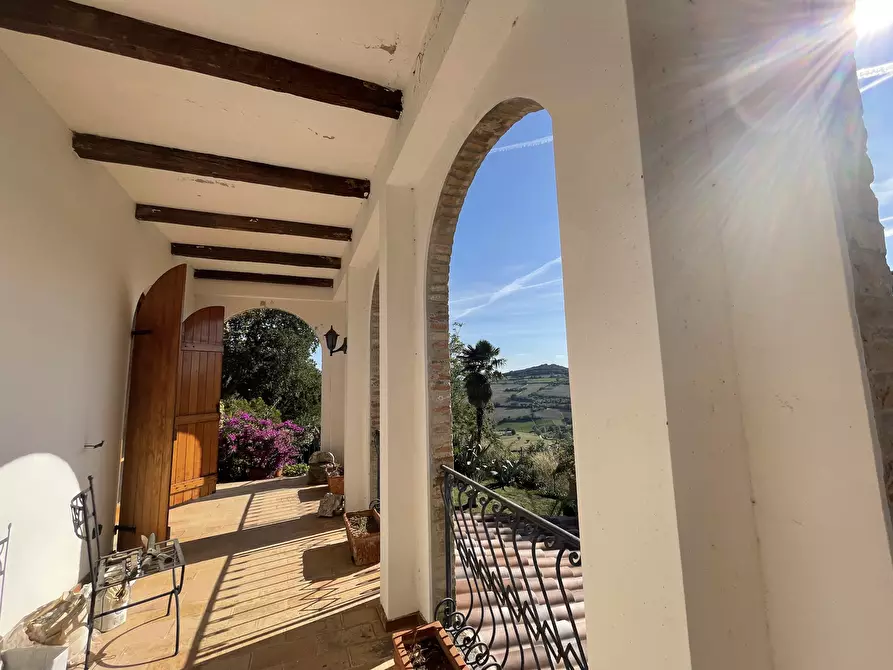 Immagine 34 di Villa in vendita  in VIA chiaravallese a Osimo