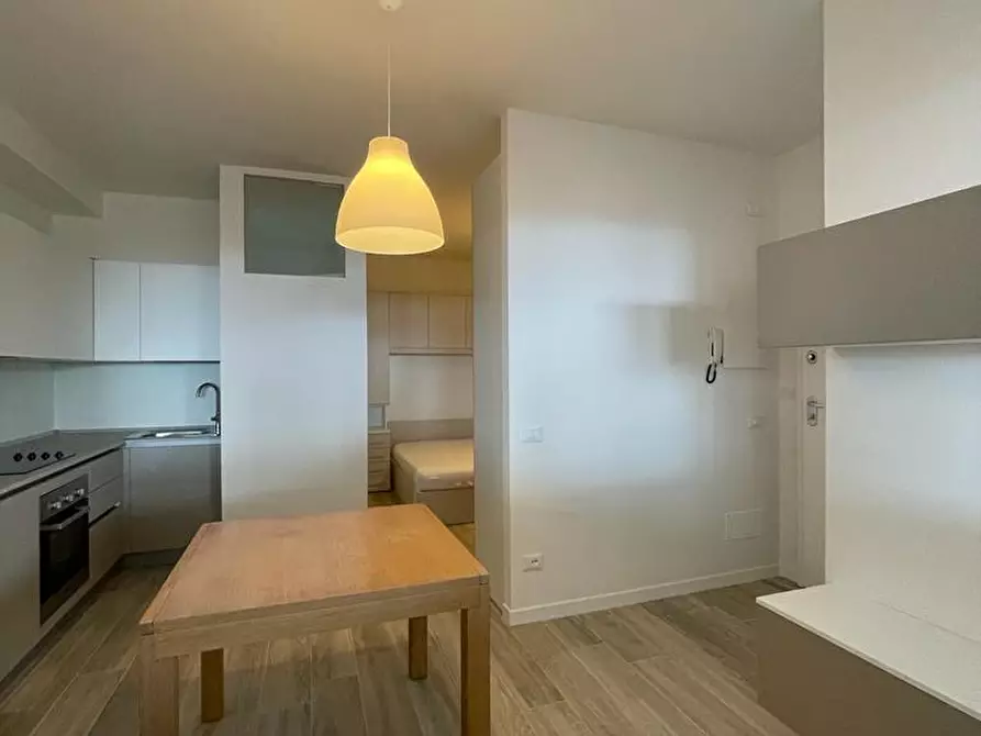 Immagine 18 di Bilocale in vendita  in Via Claudio Salmoni a Ancona