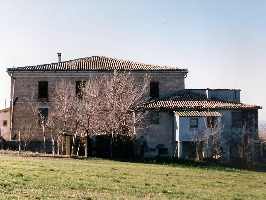 Immagine 1 di Villa in vendita  in via del tesoro a Ancona