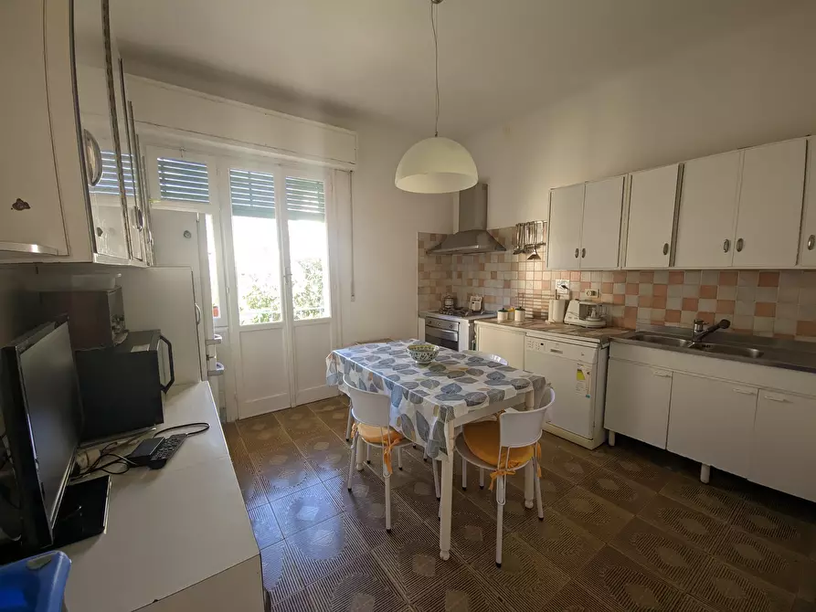 Immagine 8 di Quadrilocale in vendita  in Strada Collardente 6 a San Remo