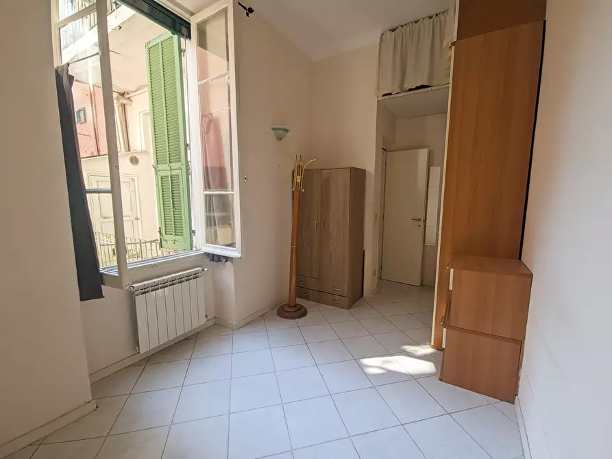 Immagine 15 di Bilocale in vendita  in Via Zeffiro Massa 84 a San Remo