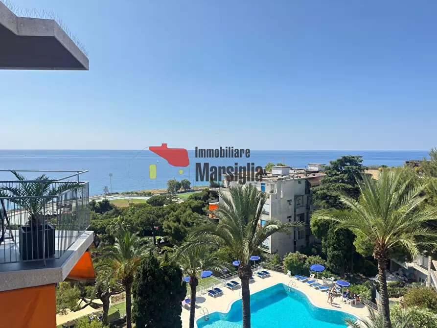 Immagine 1 di Quadrilocale in vendita  in Via Padre Semeria 282 a San Remo