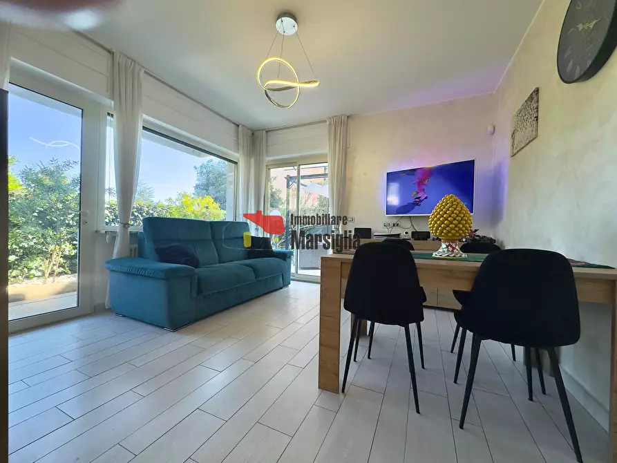 Immagine 16 di Pentalocale in vendita  in Corso Guglielmo Marconi 150 a San Remo