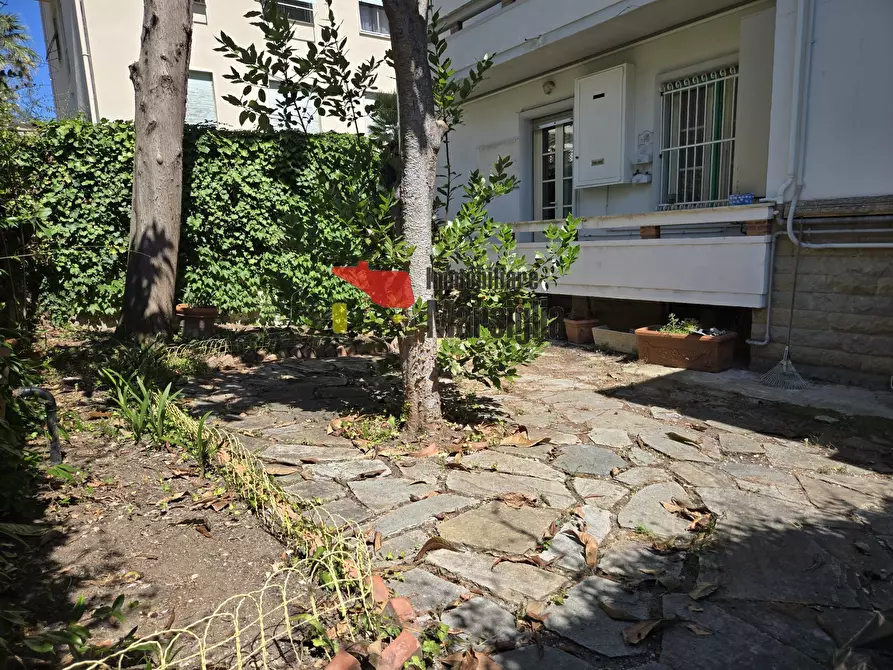 Immagine 10 di Quadrilocale in vendita  in VIA LUIGI NUVOLONI a San Remo