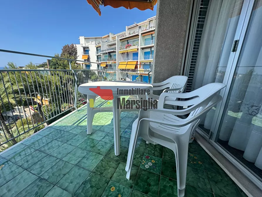 Immagine 4 di Quadrilocale in vendita  in Via Padre Semeria 282 a San Remo