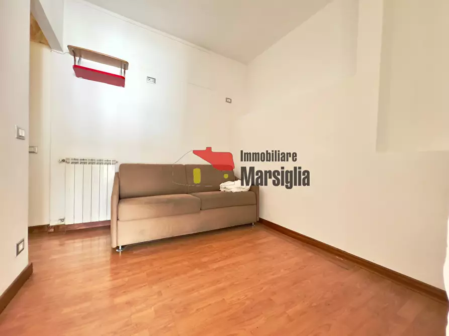 Immagine 15 di Trilocale in vendita  in Via Dante Alighieri 110 a San Remo