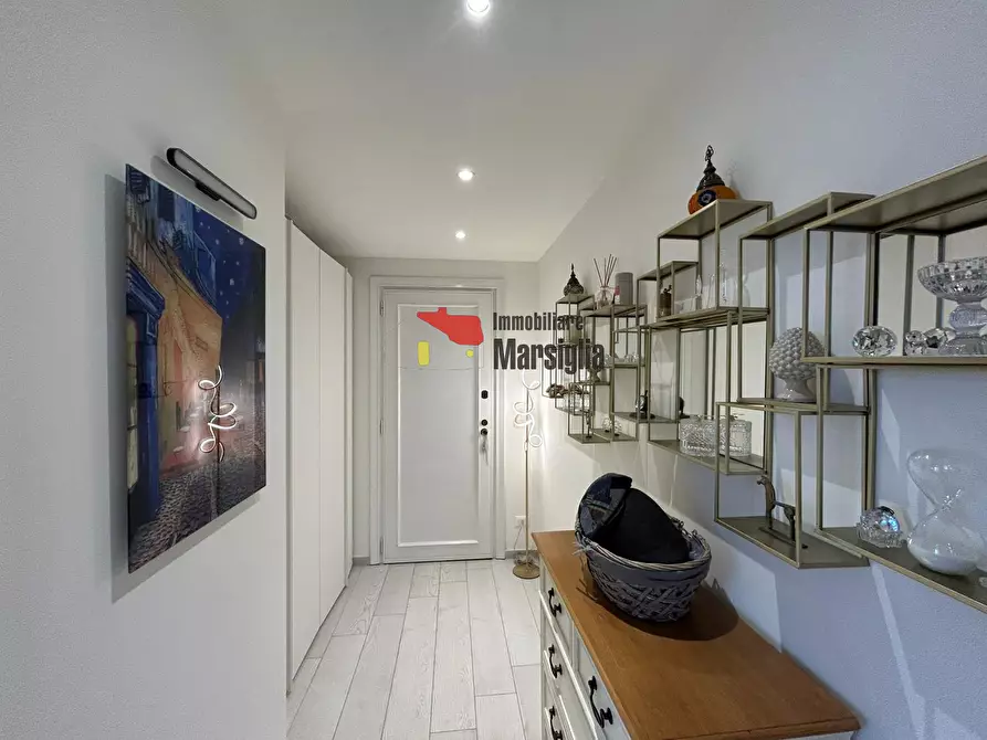 Immagine 10 di Bilocale in vendita  in CORSO DEGLI INGLESI 370 a San Remo